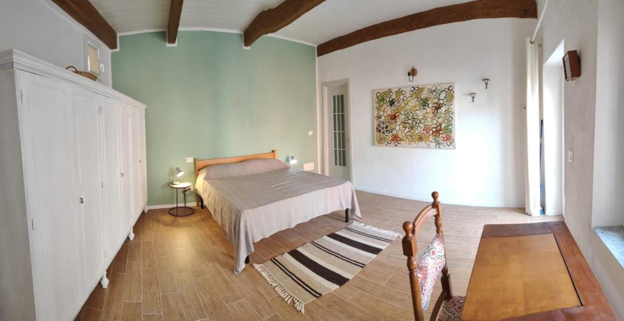 Magalocanda Stanze Sotto Al Castello 몬테마뇨 외부 사진